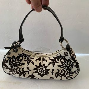 Banana Republic white w dark brown ( almost black) purse in perfect condition